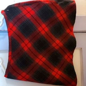 Old navy flannel skirt